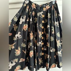 Hell bunny skirt size medium with a pocket! Animal print